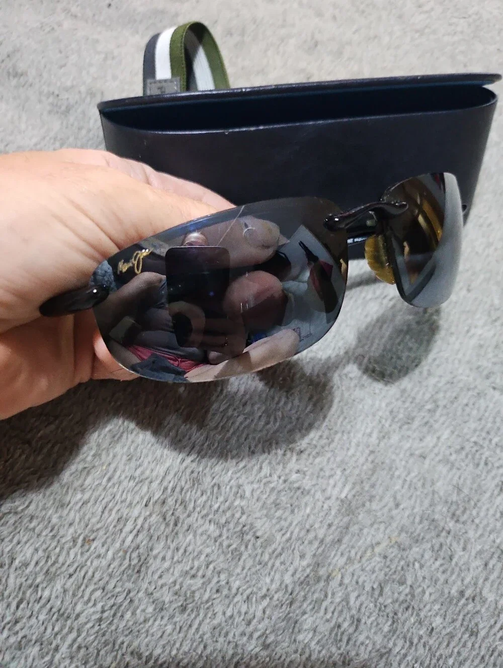Maui Jim Ho'okipa Mens  rimless polarized sunglasses
